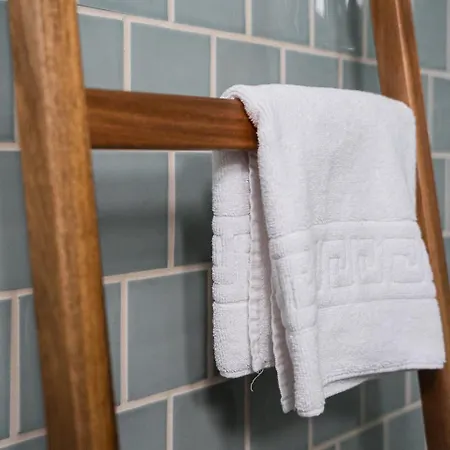 Guestready - The Modern Silveira