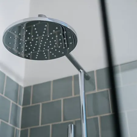 Guestready - The Modern Silveira *