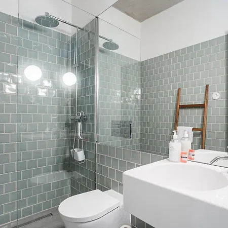 Guestready - The Modern Silveira * Porto