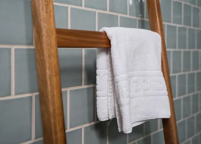 Guestready - The Modern Silveira